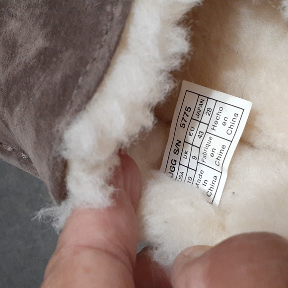 UGG SLIPPER MENS - Picture 5 of 8